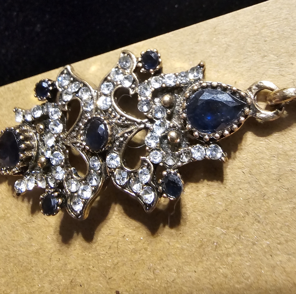 Elegant Bronze Gold and Blue Stone Women's Pendant